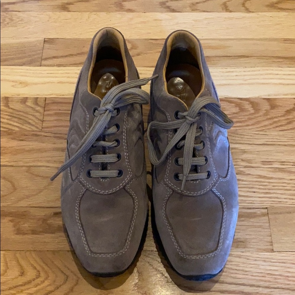 Beautiful Suede Geox sneakers